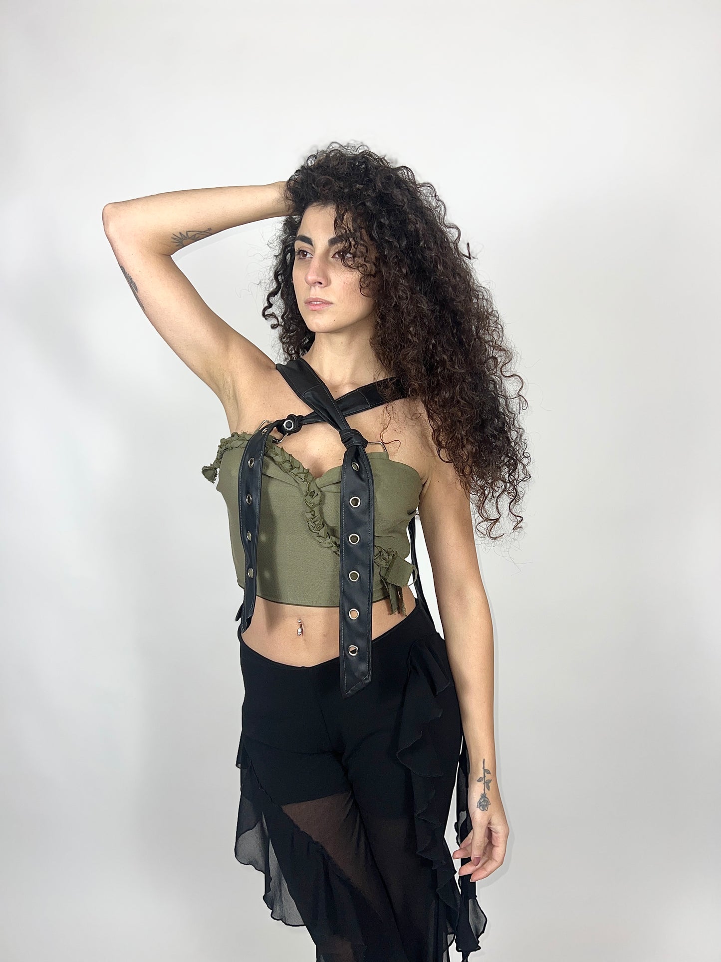 DIVENIRE crop top/borsa spallini cambiabili