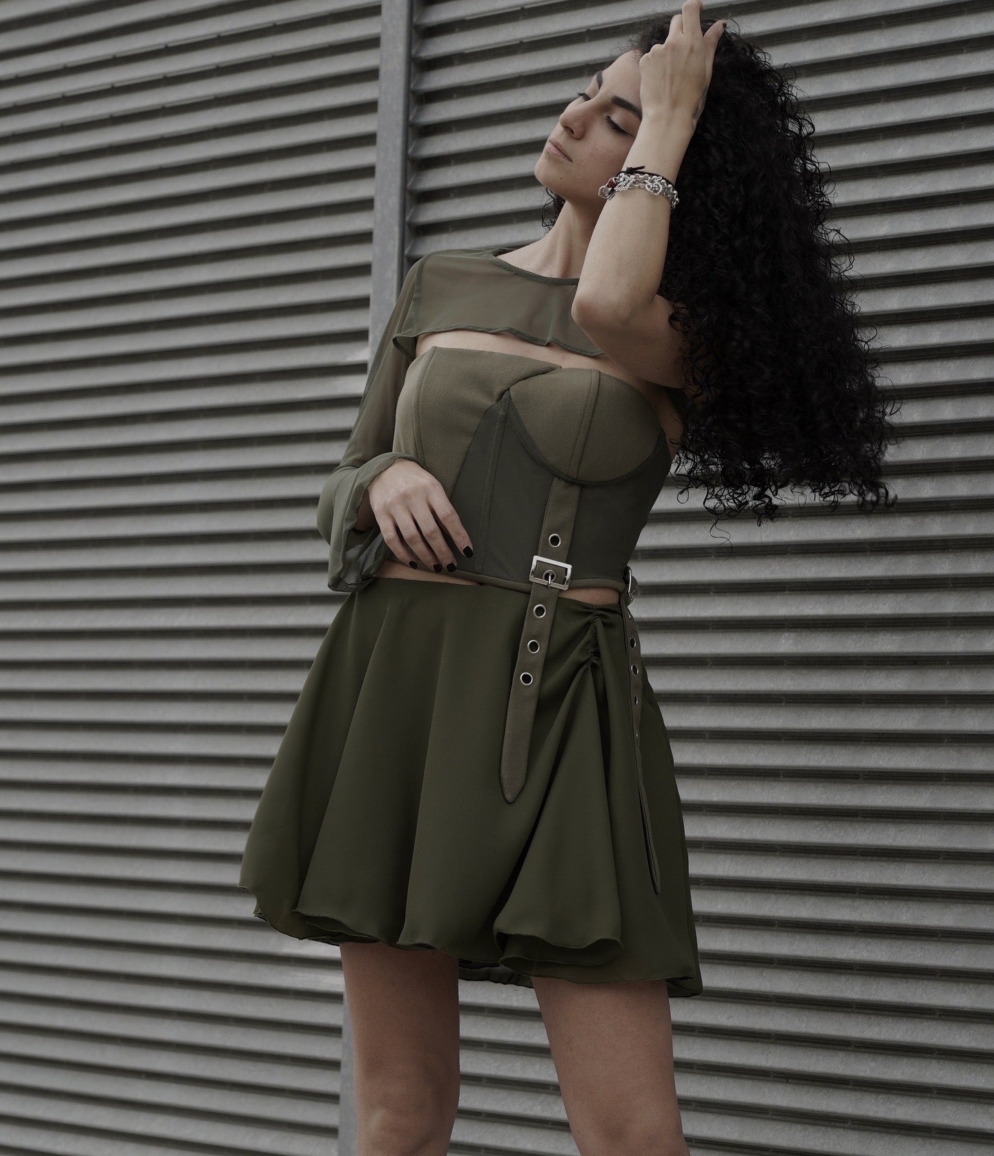 DELABRÈ OUTFIT