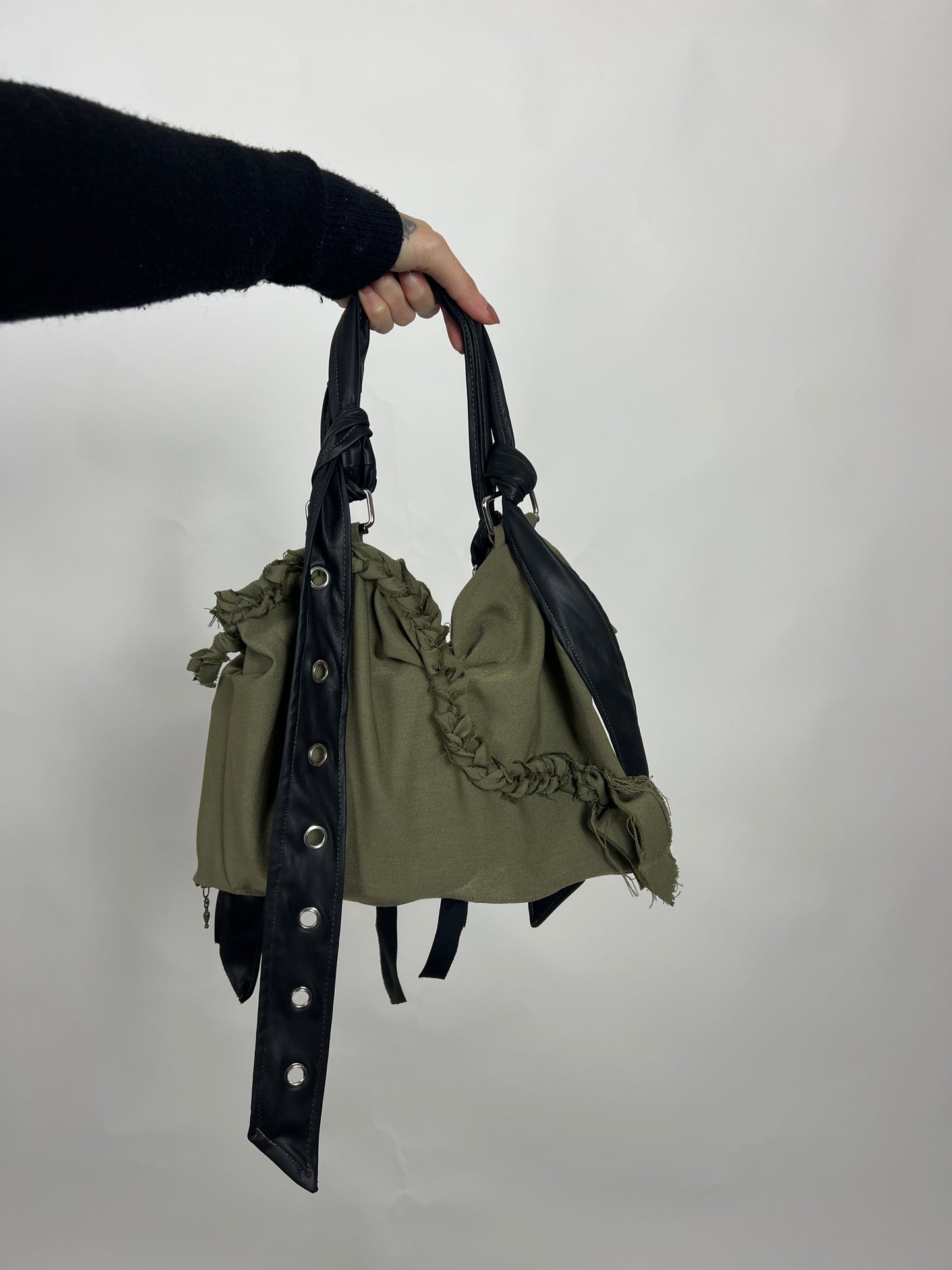 DIVENIRE crop top/borsa spallini cambiabili