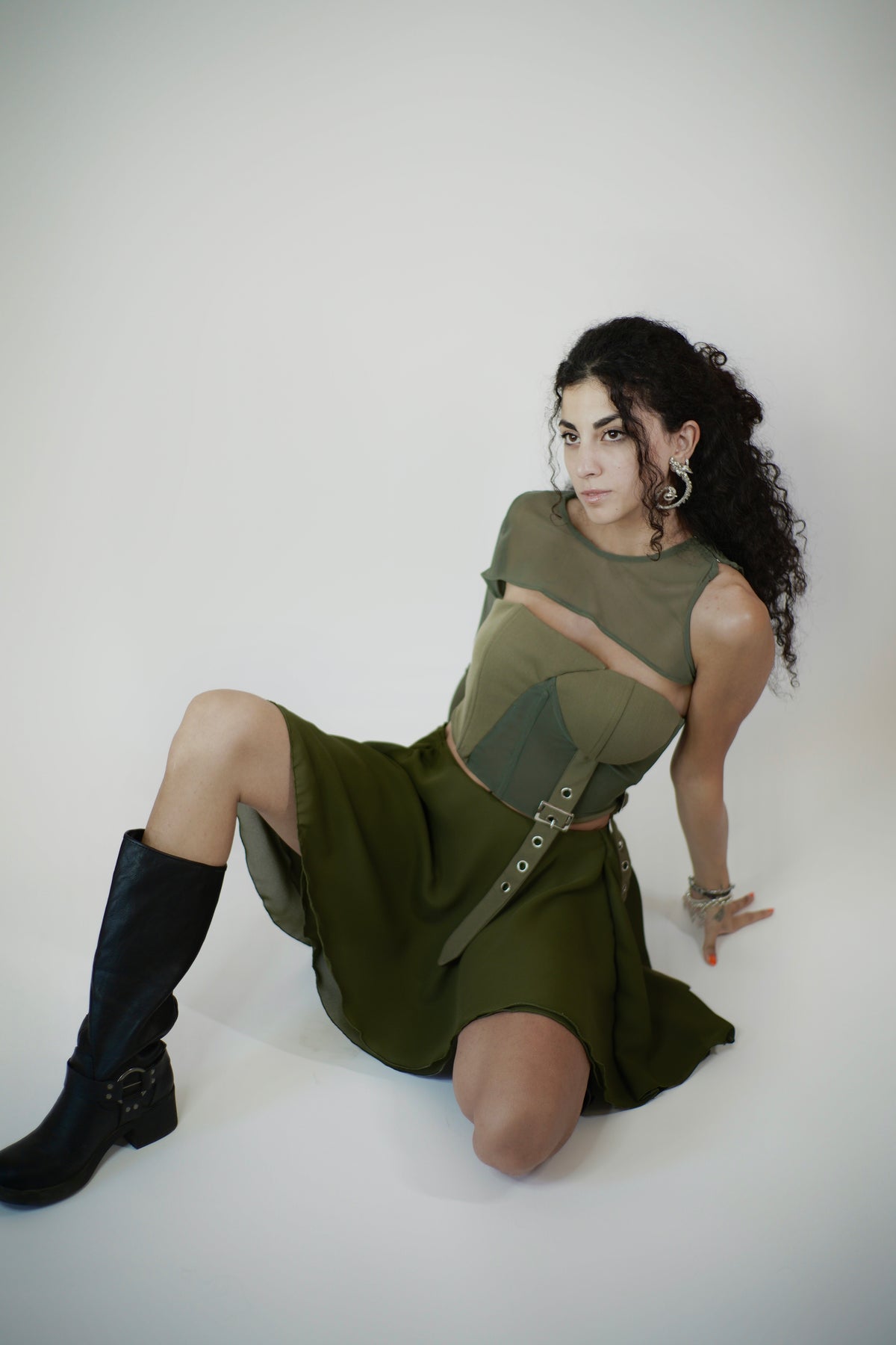 DELABRÈ OUTFIT