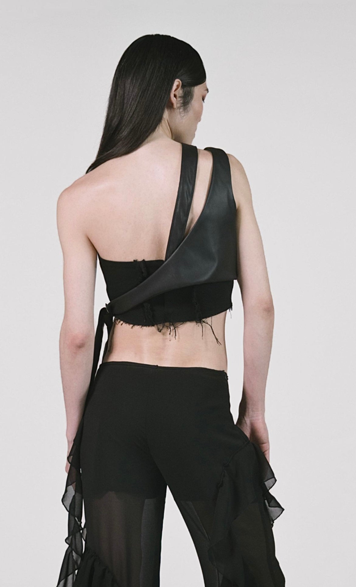 ISIDE CROP TOP