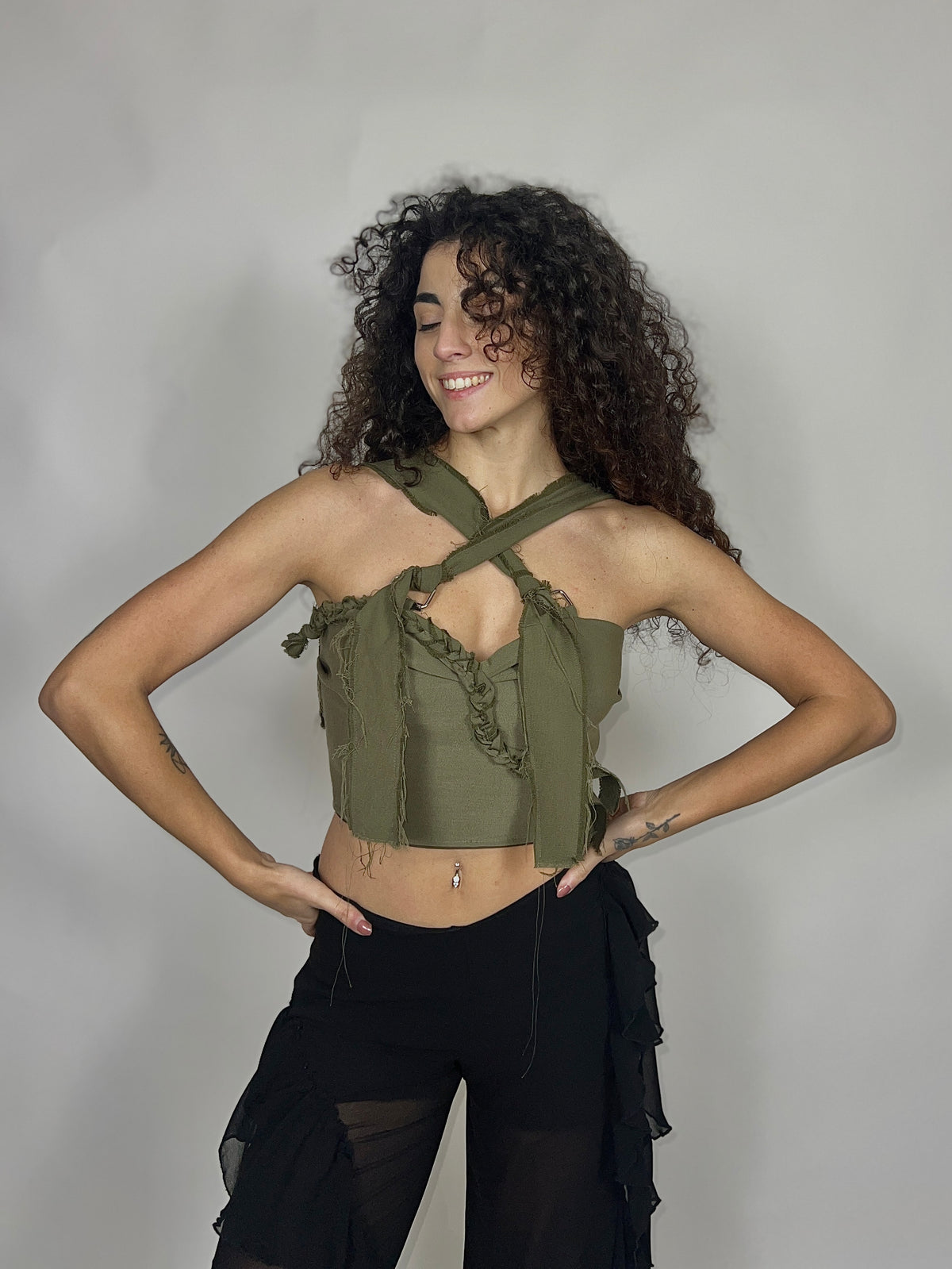 DIVENIRE crop top/borsa spallini cambiabili